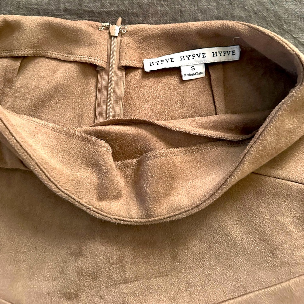 HYFVE Suede skirt - Picture 3 of 4